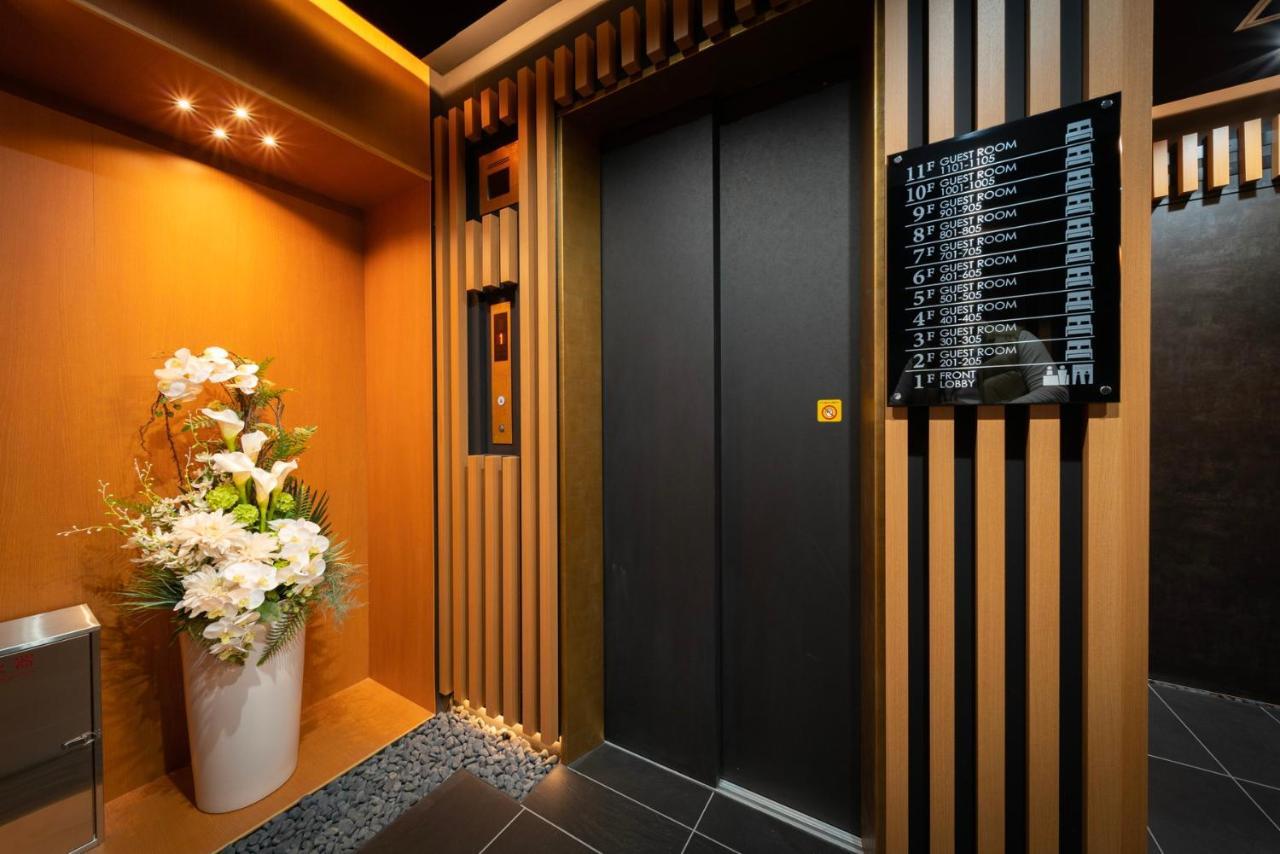Wellstay Shinsekai Wakyo Osaka Buitenkant foto
