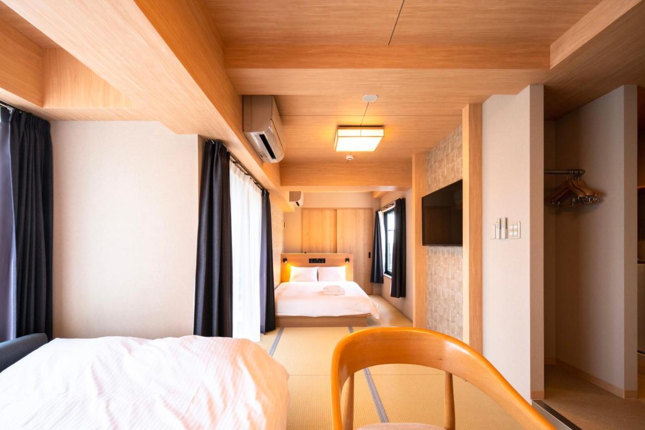 Wellstay Shinsekai Wakyo Osaka Buitenkant foto
