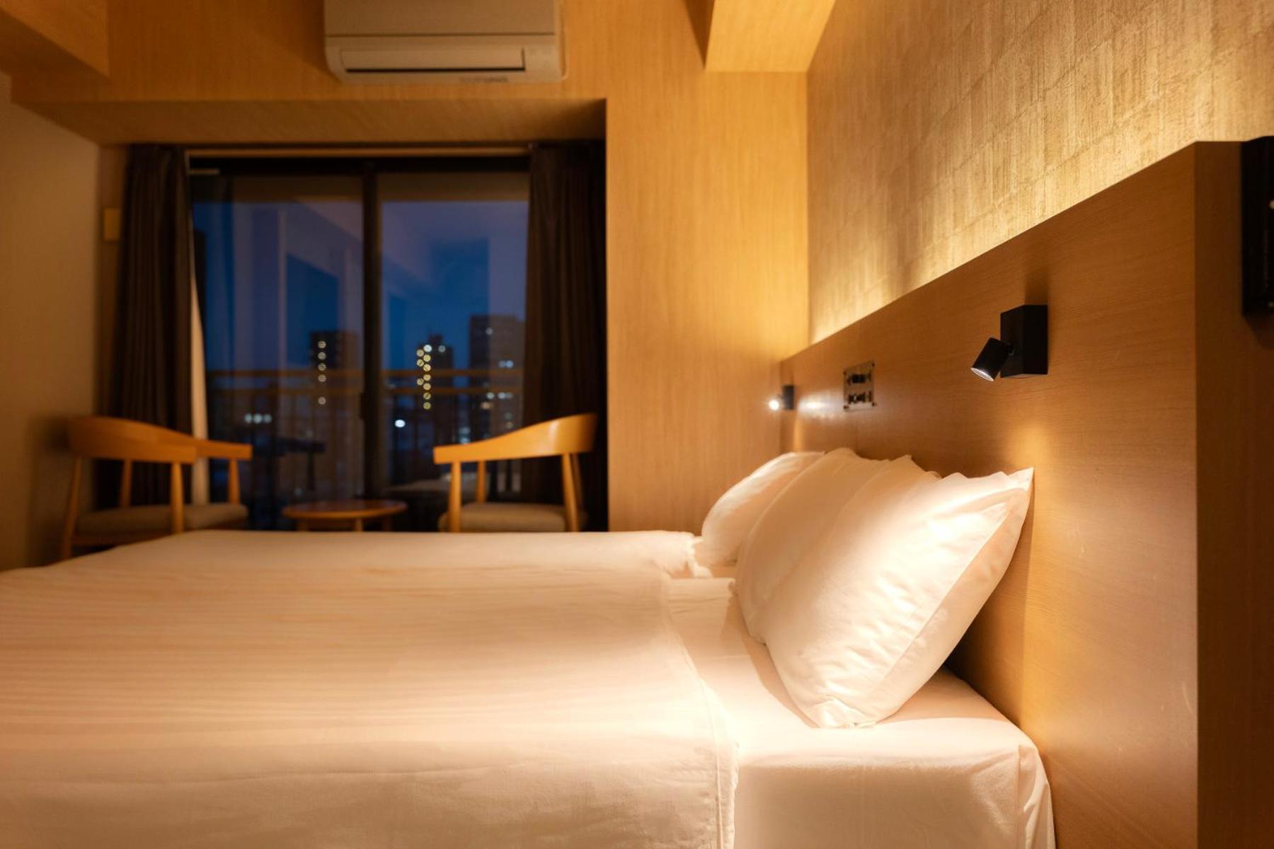 Wellstay Shinsekai Wakyo Osaka Buitenkant foto