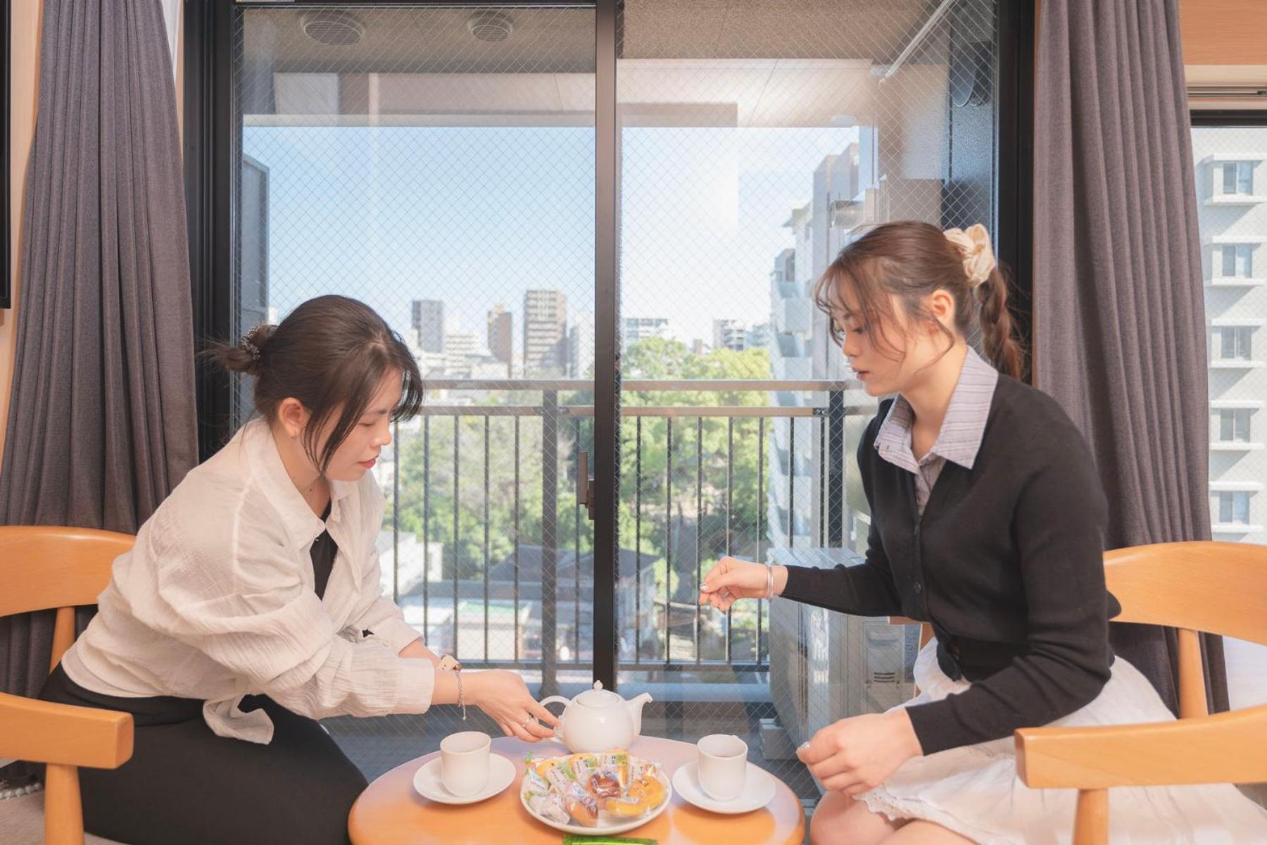 Wellstay Shinsekai Wakyo Osaka Buitenkant foto
